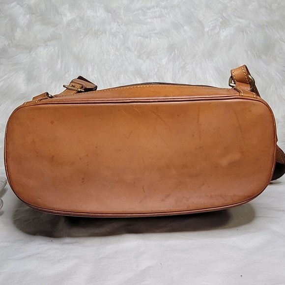 Louis Vuitton Monogram Canvas Montsouris GM - Picture 4 of 11